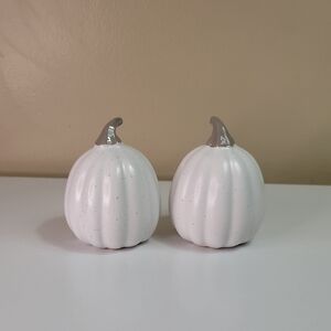 10 Strawberry Street Ceramic Pumpkin Shakers